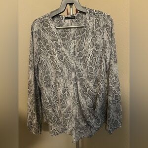 West Kei Animal Print Blouse Size Small